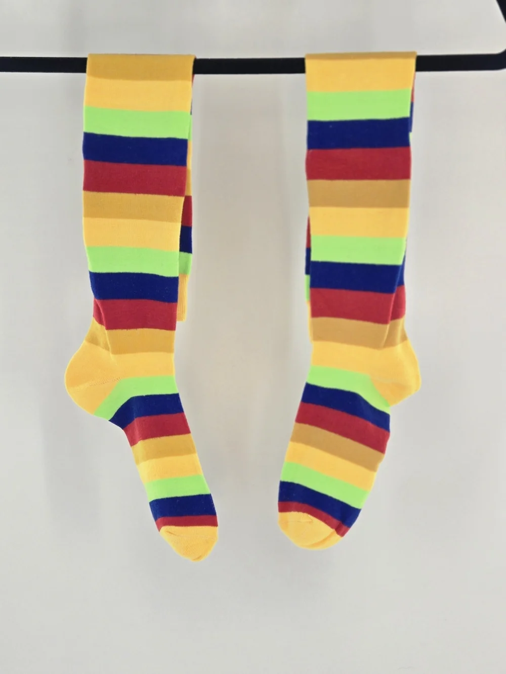 NEW! 🌈 🧦 PRIDE & SOLIDARITY Rainbow Striped HIGH SOCKS CUTE RETRO FUN ONE SIZE